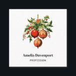 Red Christmas Baubles mit Holly Festivals Quadratische Visitenkarte<br><div class="desc">Visitenkarten mit einer Vintagen Stildarstellung. 3 rote Weihnachtsbaumbläschen umgeben von grünen Heiligen und Beeren. Retro cool.</div>