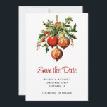 Red Christmas Baubles mit Holly Festivals Save The Date<br><div class="desc">Save the Date Karte mit einer Vintagen Stildarstellung. 3 rote Weihnachtsbaumbläschen umgeben von grünen Heiligen und Beeren. Retro cool.</div>