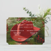 Red Christmas Cowboy Hat Rehearsal Dinner Einladung (Stehend Vorderseite)