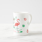 Red Christmas Flamingo Baubles Tasse Knochen China (Vorderseite Rechts)