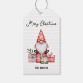 Red Christmas Gnome with Presents Merry Holiday Geschenkanhänger (Vorderseite)