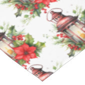 Red Christmas Lantern Poinsettia und Button Patter Tischdecke (Schrägansicht)
