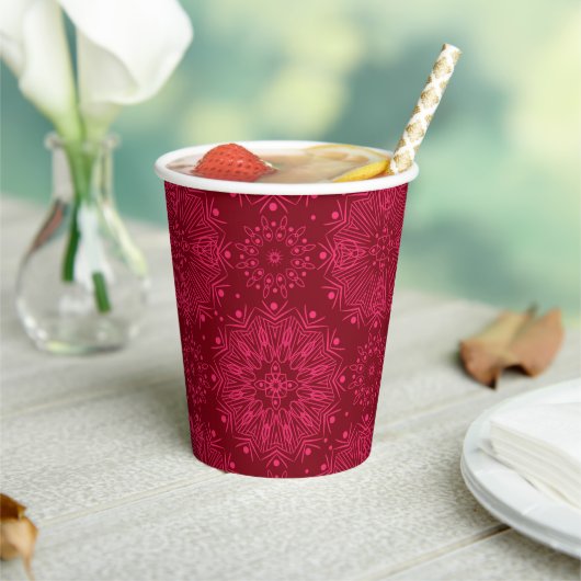Red Christmas pattern Paper Plate Pappbecher (In Situ)