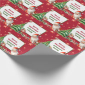Red Christmas Personalisiert Santa and Elf Geschenkpapier (Ecke)