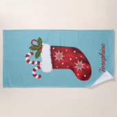 Red Christmas Strumpf auf Blau mit benutzerdefinie Strandtuch (Vorderseite)