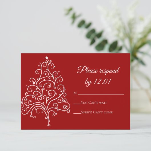 Red Christmas Tree Winter Wedding UAWG RSVP Karte (Stehend Vorderseite)