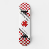 Red Clover Ribbon von Kenneth Yoncich Skateboard (Vorderseite)