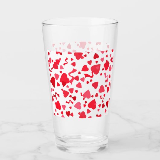 Red Confetti Hearts Glas (Vorderseite)