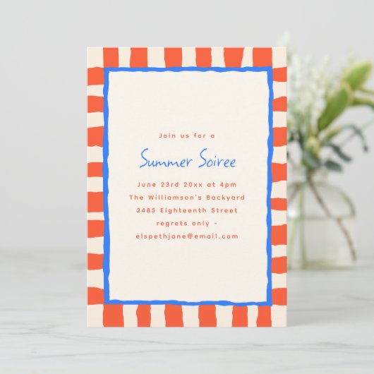 Red Coral Stripe Blue Border Summer Soiree Party Einladung (Stehend Vorderseite)