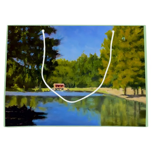 Red Covered Bridge auf Serene Lake in Yellow Blue Große Geschenktüte (Vorderseite)