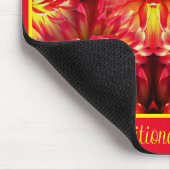 Red Dahlia Blume Abstrakt Natur Personalisiert Mousepad (Ecke)