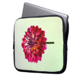 Red Dahlia, gelb gestrichen Laptopschutzhülle (Vorderseite Links)