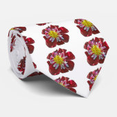 Red Dahlia Krawatte (Gerollt)