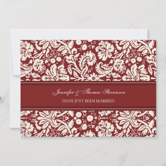 Red Damask Just Married Announcards Ankündigung (Vorderseite)