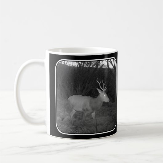 Red Deer Stag in der Dusk-Tasse Kaffeetasse (Links)