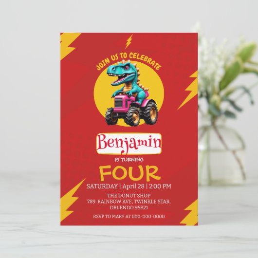 RED Donunder Niedlicher Dinosaurier Bauer LKW Gebu Einladung (Stehend Vorderseite)
