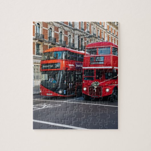 Red Double Decker Buses Puzzle (Vertikal)