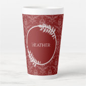 Red Elegant Damask Personalisierte Latte-Tasse Milchtasse (Vorderseite)