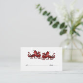 Red Elegant Dragons Wedding Platzkarte (Stehend Vorderseite)