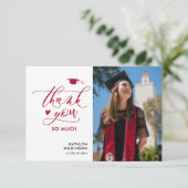 Red Elegant Script Minimalistisch Abschluss Vielen Einladung (Stehend Vorderseite)