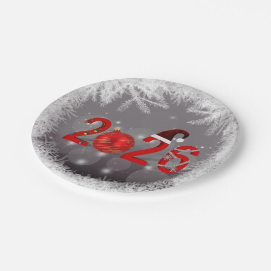 Red Festive Merry Christmas New Year 2026 Pappteller (Schrägansicht)