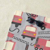 Red Firetrucks Feuerwehrmann Kinder Personalisiert Strandtuch (Beispiel)