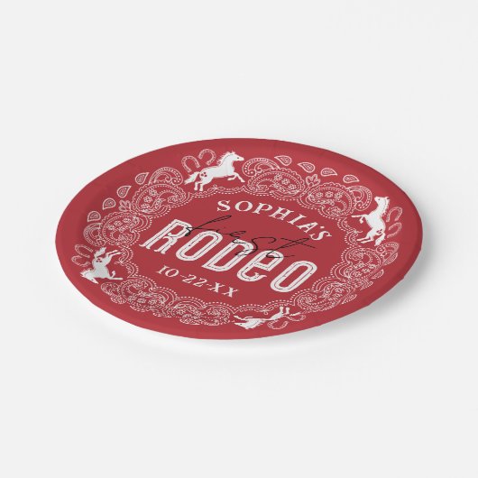 Red First Rodeo Birthday Paper Tellers - Western C Pappteller (Schrägansicht)