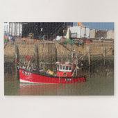 Red Fishing Boat in Whitstable Harbour residiert Puzzle (Horizontal)