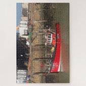 Red Fishing Boat in Whitstable Harbour residiert Puzzle (Vertikal)
