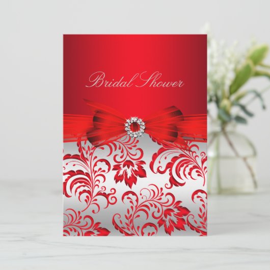 Red Floral & Bow Brautparty Einladung (Stehend Vorderseite)