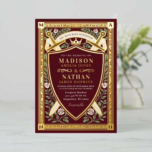 Red Floral Fantasy Swords Shield Monogram Wedding Folieneinladung (Stehend vorne)