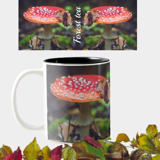 Red Fly Agaric Mushroom in the Forest Zweifarbige Tasse