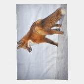 Red Fox im Winterschnee Geschirrtuch (Vertikal)