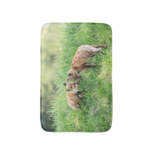 Red Fox Kits Badematte (Vorderseite Vertikal)
