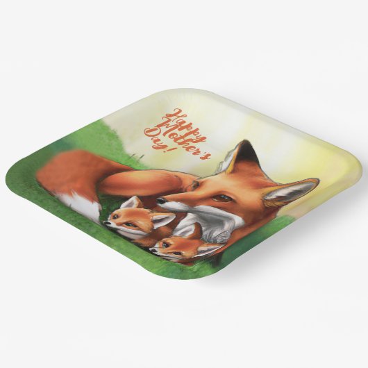 Red Fox Mutter und Kits im Gras Pappteller (Gewinkelt)