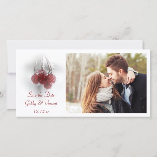 Red Frosty Berries Winter Wedding Save the Date (Vorderseite)