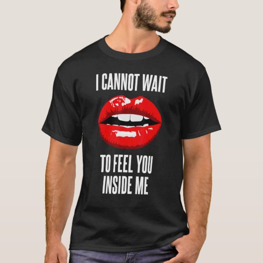 Red Full Lips Graphic Evil Girl T-Shirt (Vorderseite)