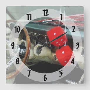 Red Fuzzy Dice in Converible Quadratische Wanduhr