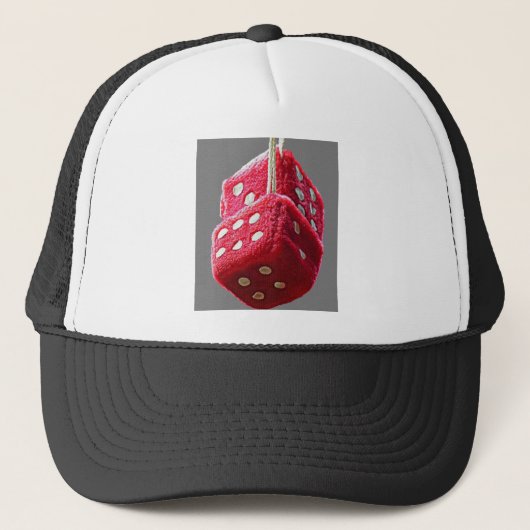 Red Fuzzy Dice Truckerkappe (Vorderseite)