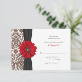 Red Gerber Daisy Damask Antwortkarte RSVP Karte (Stehend Vorderseite)