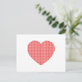 Red Gingham Heart Postkarte (Stehend Vorderseite)