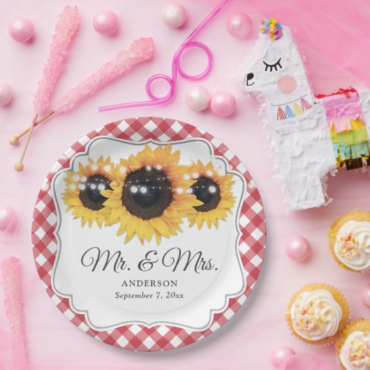 Red Gingham Sunflower Mr. and Mrs. Wedding Pappteller (Party)