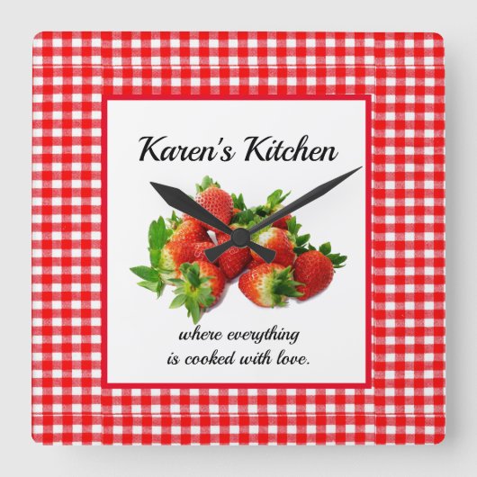 Red Gingham und Strawberries Wall Clock Quadratische Wanduhr (Vorderseite)
