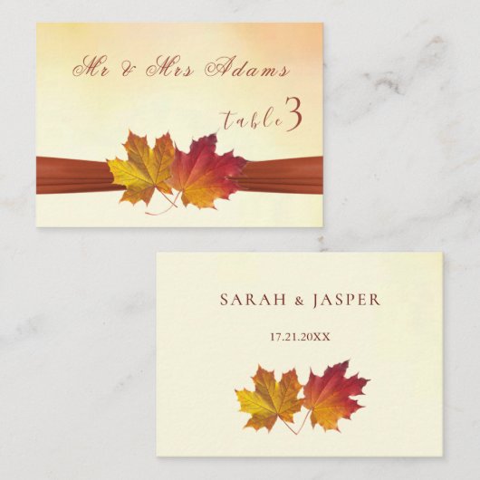 Red Gold Autumnal Blätter Hochzeit Platzkarte (Vorne/Hinten)