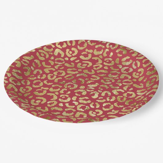 Red Gold Glam Leopard Print Pappteller (Schrägansicht)