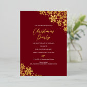 Red Gold Snowflake Weihnachts-Party Folieneinladung (Stehend vorne)