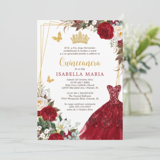 Red Gold Tiara Quinceañera Einladung in Spanisch (Stehend Vorderseite)