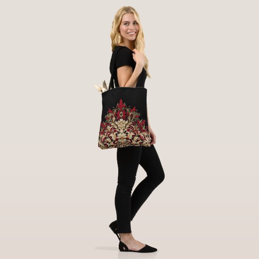 Red Gold und Black Damask Tasche (Am Model)