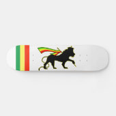 Red, Gold und Green Rasta Lion Skateboard (Horizontal)