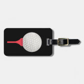 Red Golf T-Shirt und Ball auf Black Gepäckanhänger (Vorderseite horizontal)